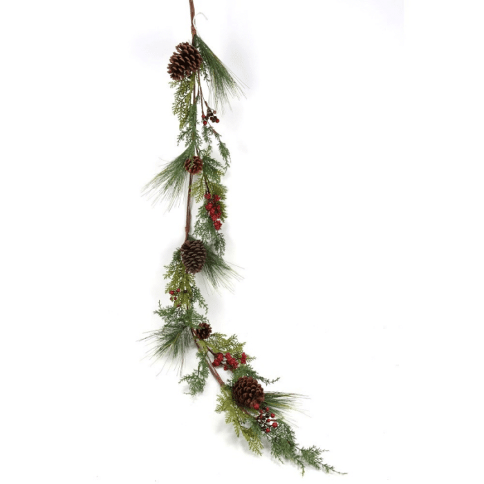 Pinecone with Berries Garland